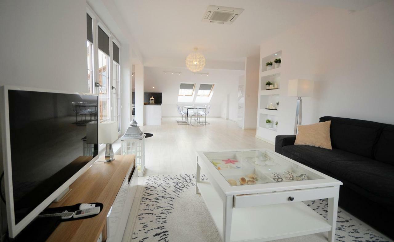 Apartament Z Tarasem Plaza 22 Роґово Екстер'єр фото